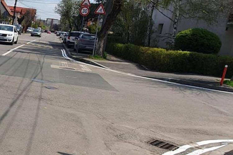 Marcaje rutiere ca în Anglia, în Gheorgheni! Ce semnifică  - FOTO