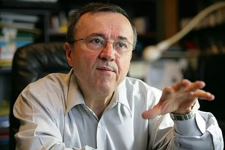 Cristoiu despre o candidatură a lui Emil Boc: E o mămăligă fără sare. E un bun primar, dar a fost unitatea de măsură a slugărniciei