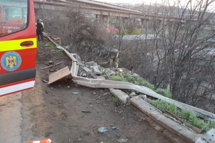 Cluj - Șofer spulberat, după ce s-au dat jos din mașină fără să se asigure