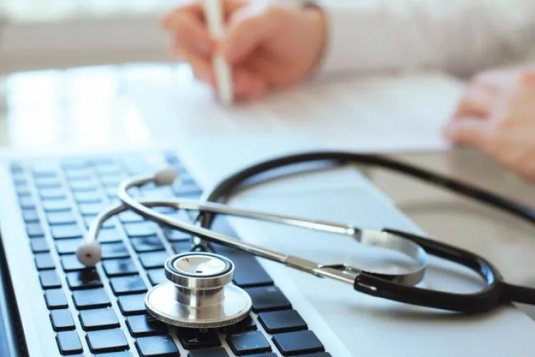 Vaccinarea anti-covid-19 la medicii de familie, amânată. Suma plătită de Guvern este insuficientă