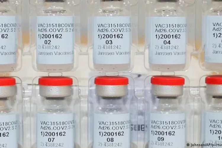 12.000 de doze de vaccin Johnson&Johnson ajung joi la Cluj