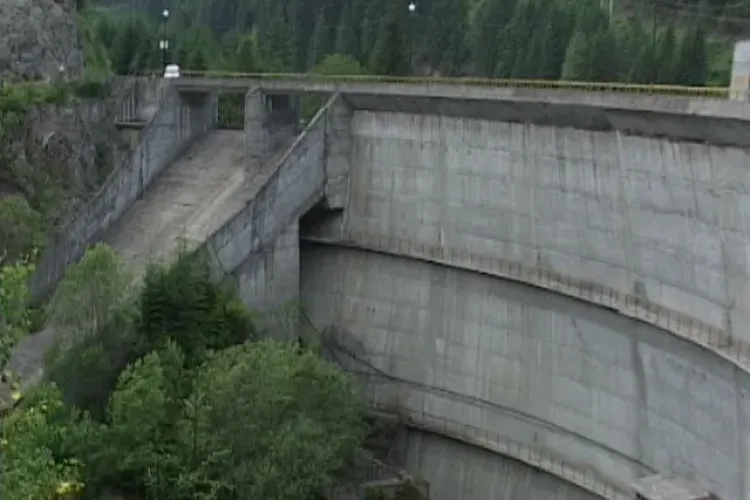 Panică la Cluj! S-a anunțat deversarea barajului Someșul Rece 1: Evacuați zona!