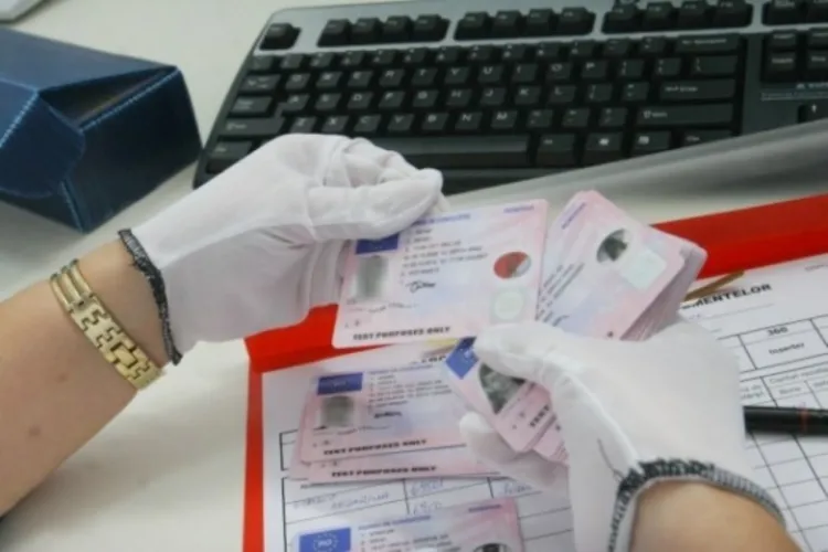 Percheziții în Cluj și Alba. S-au folosit de fișe medicale false pentru a obține preschimbarea permiselor de conducere