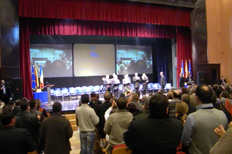 Mihaela Suciu este presedintele Organizatiei de Femei a PDL Cluj! Vezi componenta Biroului Permanent