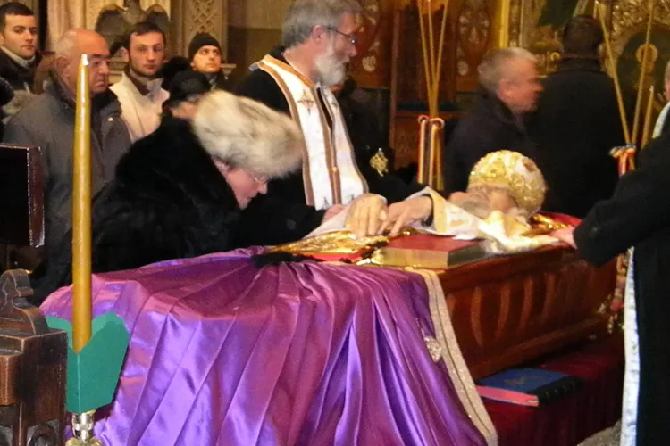 Vezi programul inmormantarii mitropolitului Bartolomeu! VIDEO