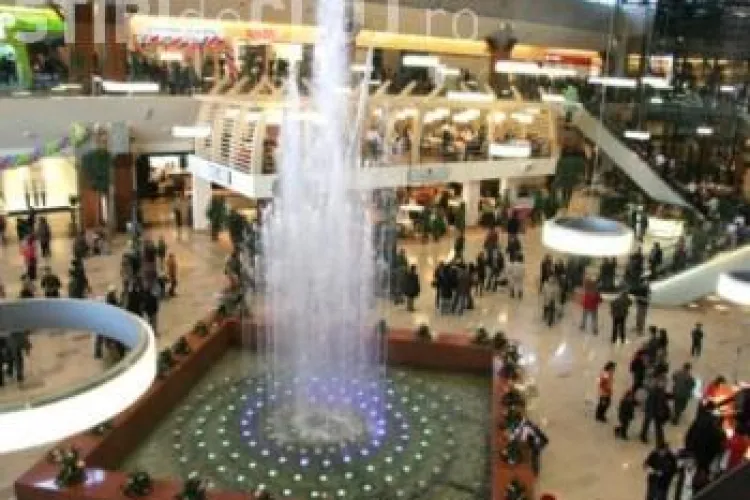 HI-Q va canta la Iulius Mall in Cluj-Napoca de Valentine's Day! Tot atunci puteti castiga o excursie la Las Vegas!