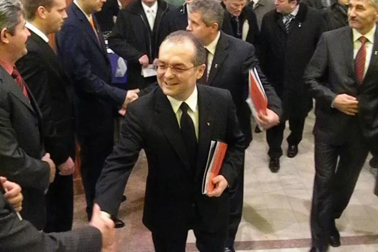 Boc: Tinerii intreprinzatori nu vor primi bani pentru a fi cheltuiti in Bamboo!