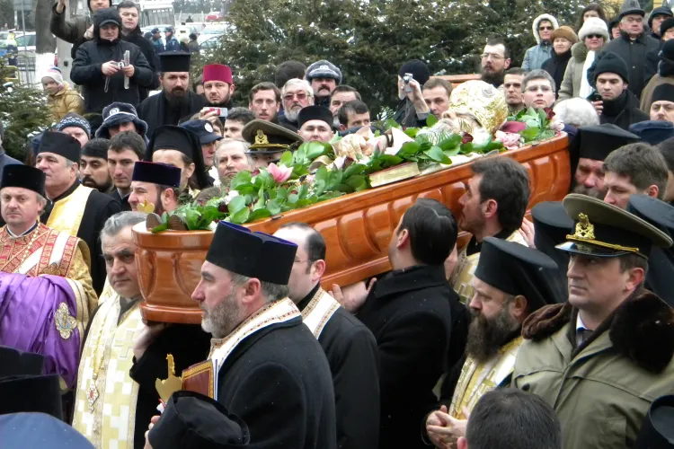 Inmormantarea mitropolitului Bartolomeu in imagini  - Galerie FOTO si VIDEO