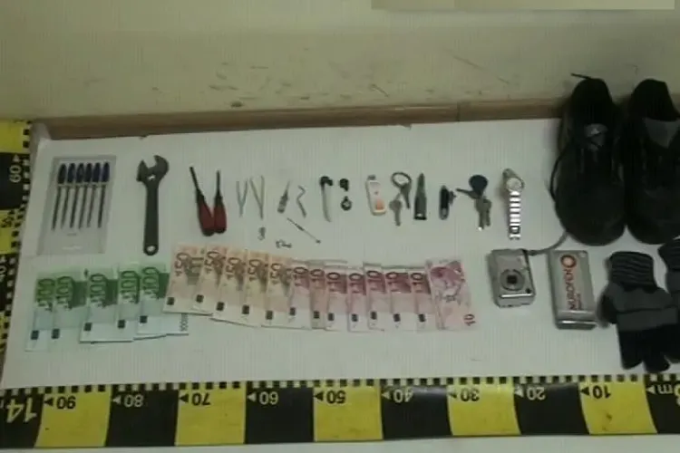 Spargator international de locuinte, retinut la Cluj! Barbatul a spart in cateva zile 14 garsoniere - VIDEO