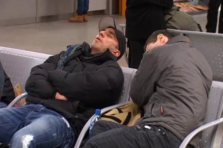 Aeroportul clujean invins de ceata! Zborurile interne au fost mutate la Sibiu, iar cele externe au fost anulate - VIDEO