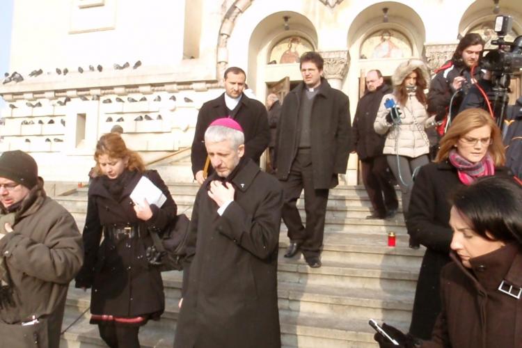 Episcopul Florentin Crihalmeanu l-a iertat pe IPS Bartolomeu: "Suntem dispusi sa cerem iertare si sa oferim iertare!" - VIDEO