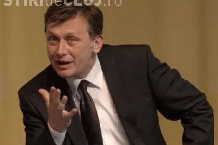 Daca duminica viitoare ar avea loc alegeri, Crin Antonescu ar iesi presedinte! 79% dintre romani ar vota demiterea lui Basescu