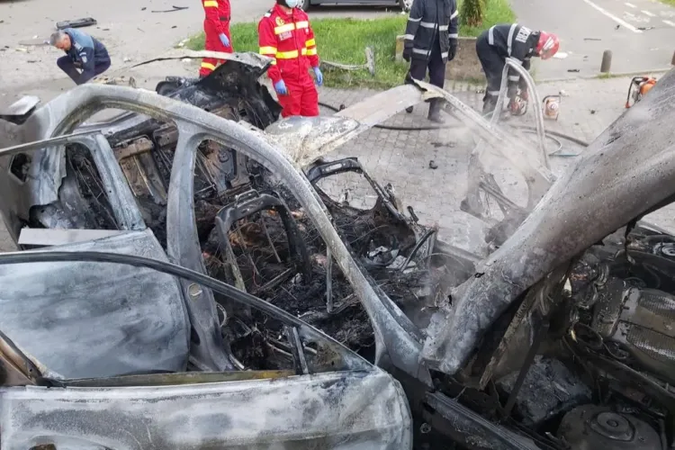 Mașina unui afacerist din Arad a explodat. Ioan Crișan a murit pe loc - VIDEO și FOTO