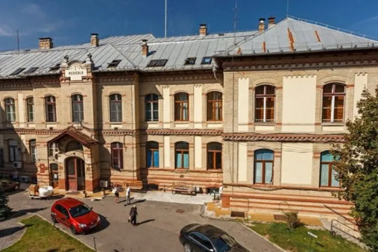 Clujul este campion la imunizare! Peste 80% din personalul Spitalului Județean de Urgență Cluj este imunizat împotriva COVID-19