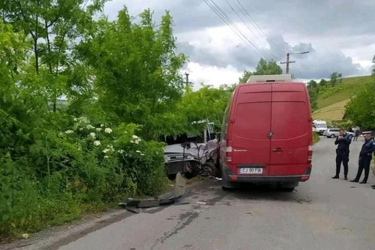 Cluj: Mai multe persoane au fost rănite, în urma unui accident rutier - FOTO