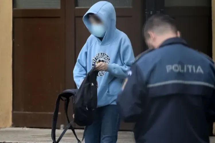 Un inspector școlar despre elevul care s-a aruncat de la geam: ”O joacă obişnuită… Ce să vă zic…a avut o stare de nervi”