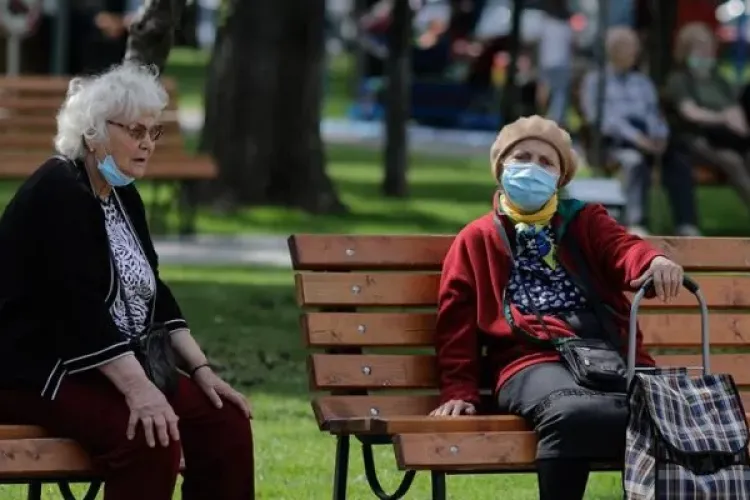 Pensii 2021. Femeile se vor pensiona la 65 de ani? Raluca Turcan: „Avem un plan de egalizare a vârstei de pensionare, de 65 de ani”