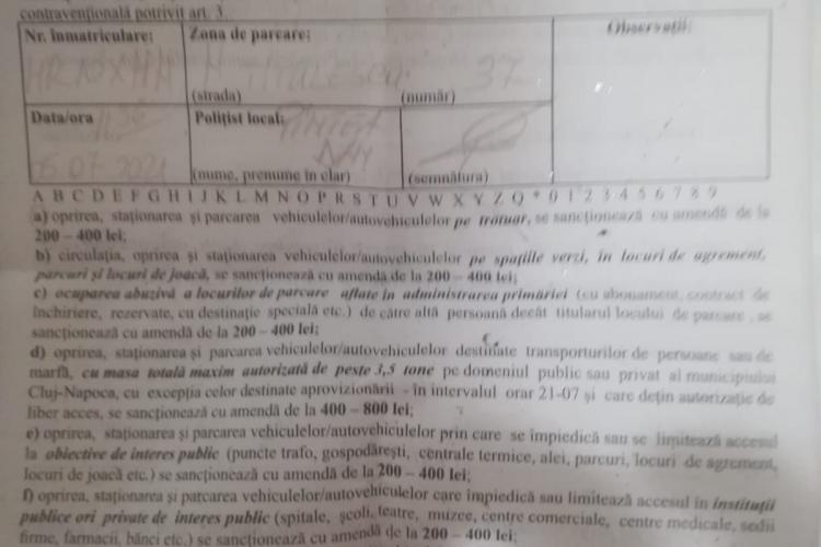 Șoferii care parchează pe trotuar, pe Nicolae Titulescu, amendați de Primăria Cluj-Napoca - FOTO