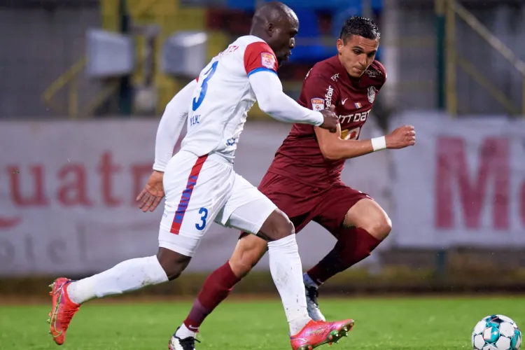  CFR îi face concurenţă FCSB-ului. A luat al şaselea jucător de la Botoşani, un fundaş central 