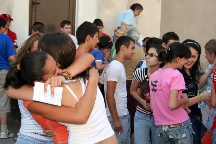 La examenul de Evaluare Națională din Cluj a fost mai ușor decât la simularea examenului din aprilie   