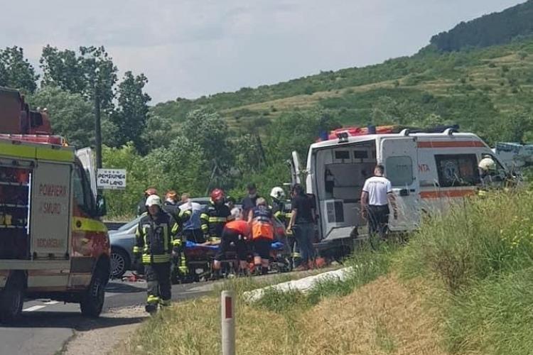 Accident moto - auto in Baciu, pe strada Poiana Cerbului - FOTO