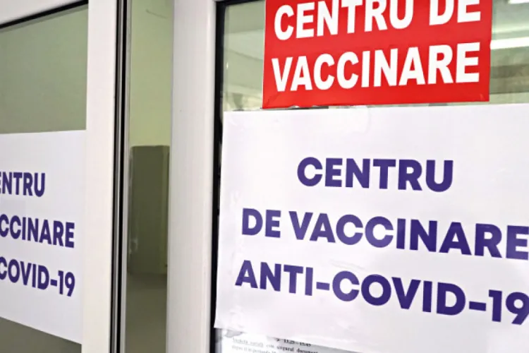 Zeci de centre de vaccinare se închid în România. Valeriu Gheorghiță: „Oamenii vor reveni la vaccin în valul al patrulea”