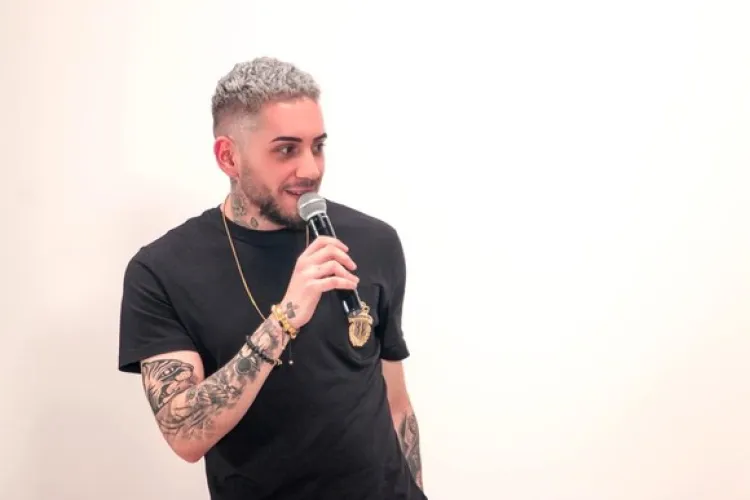 Fulgy își ”torpilează” părinții cu vorbe grele: ”Niște lăutari care cântă după ureche”   