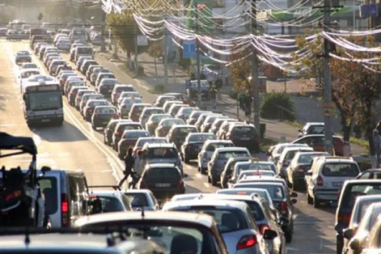 Boc către cei care se plâng că întârzie la lucru din cauza traficului: Lenea nu ține loc de scuze