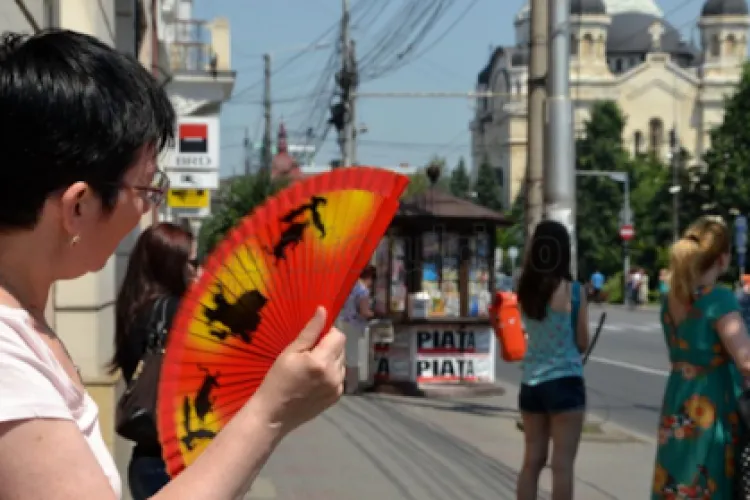 Prognoza meteo pentru 4 săptămâni. Temperaturi mai MARI decât normalul perioadei