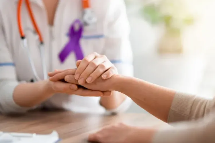 Pacienții cer să fie implicați în realizarea Planului Național de Cancer   