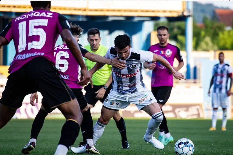 U Cluj a câștigat amicalul cu Gaz Metan Mediaș. Haosul din conducere nu îi afectează pe băieți - FOTO