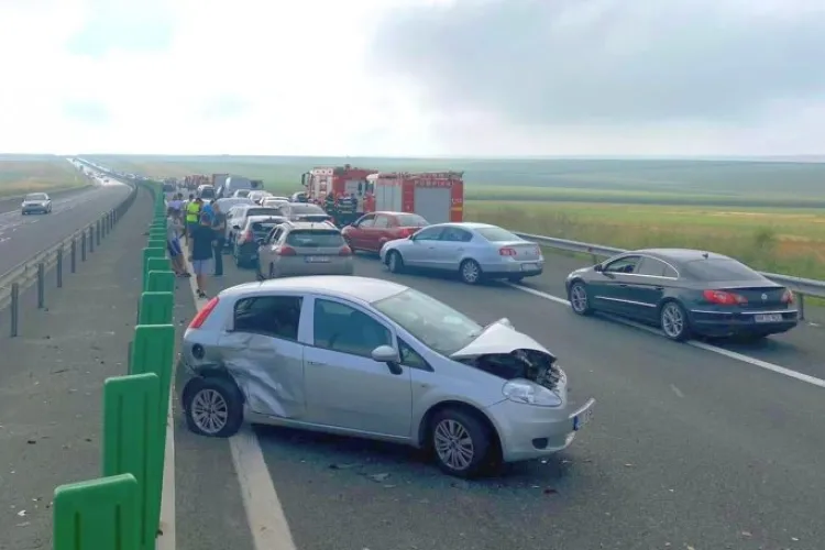 Accidente în lanț pe Autostrada Soarelui: Peste 50 de mașini implicate, 22 victime, planul roșu activat