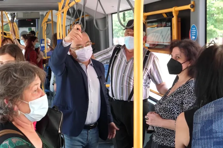 Boc vrea să modernizeze România de la Cluj: Vrem să fim motor de dezvoltare a României. Nu vreau unirea cu Floreștiul