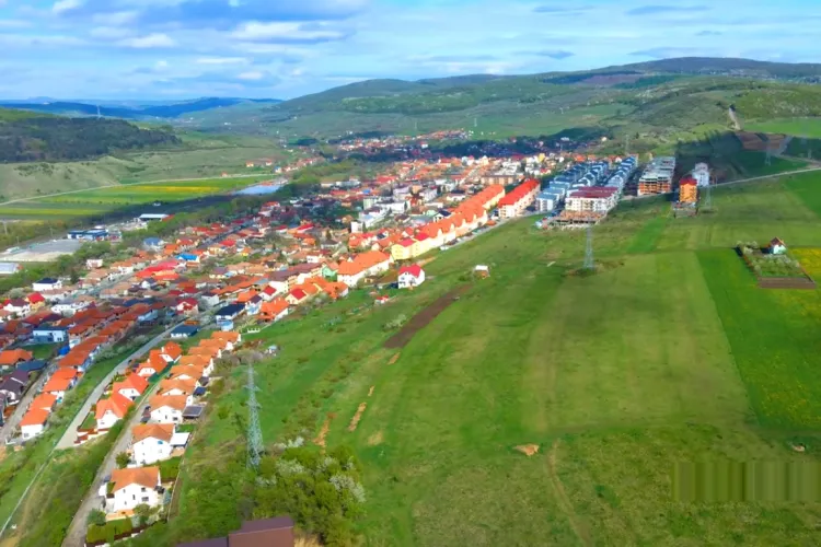 Boc continuă disputa cu primarul din Baciu: E o problemă să ai 20.000 de locuitori și să nu ai o creșă