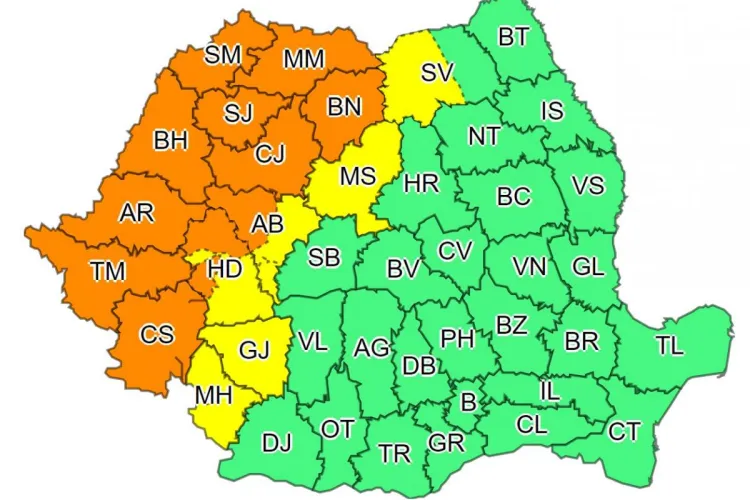 COD PORTOCALIU de  ploi torențiale și vijelii la Cluj și în alte județe din țară - FOTO