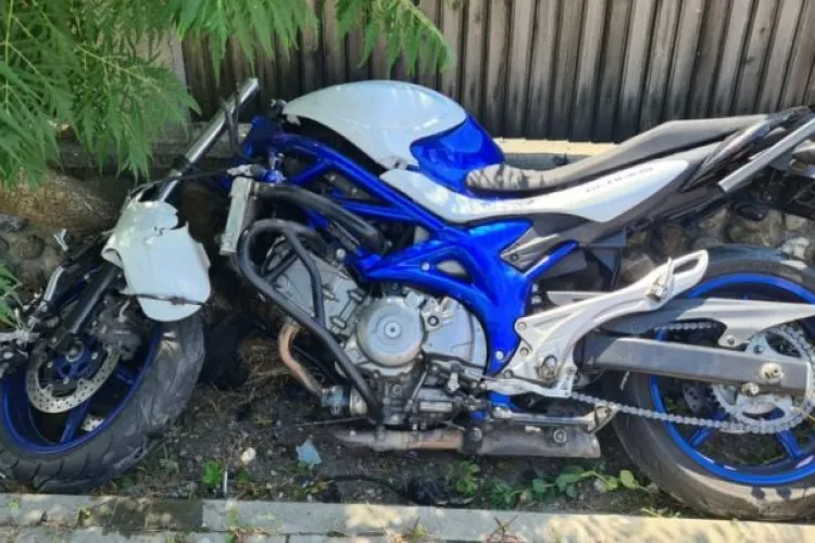 Motociclist din Cluj, mort la Vâlcea, într-un grav accident de circulație - FOTO