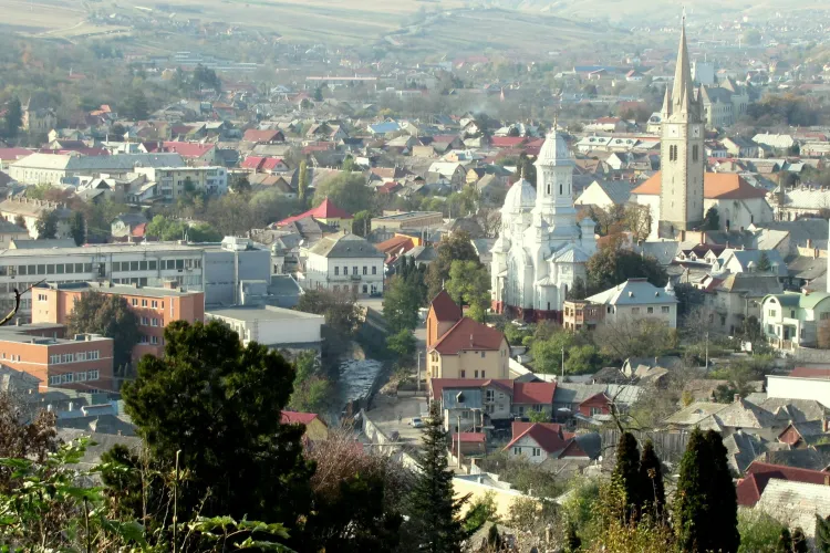 Un motociclist de 63 de ani a fost grav rănit în urma unui accident în Turda