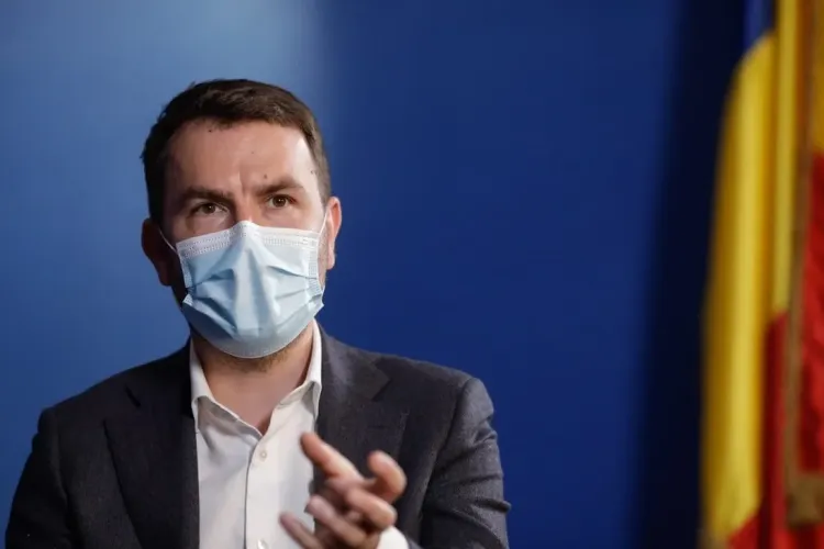 Cătălin Drulă: „Breaking news! Vom semna un contract de achiziție pentru 20 de trenuri nou-nouțe, moderne!”