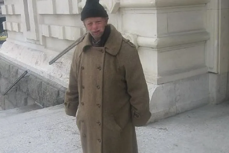 Macheta statuii nemuritorului Lulu, distrusă de persoane necunoscute. Se împlinesc 70 de ani de la nașterea lui