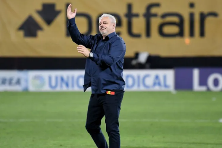  Marius Șumudică, nervos la conferință, după meciul dintre CFR Cluj și Young Boys: „Cred că trăsese o ștampă ceva”