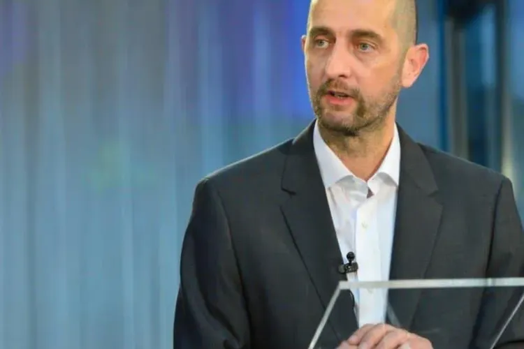 Dragoș Damian, CEO Terapia, dă de pământ cu guvernanții: Angajatul român rămâne cu cel mai mic salariu în mână, sub Ucraina, Bulgaria etc   