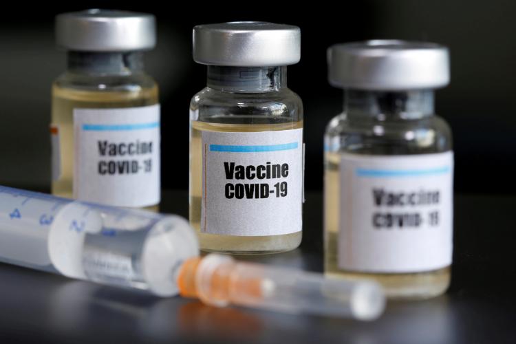 Cine va primi a treia doză de vaccin în România, începând cu luna septembrie