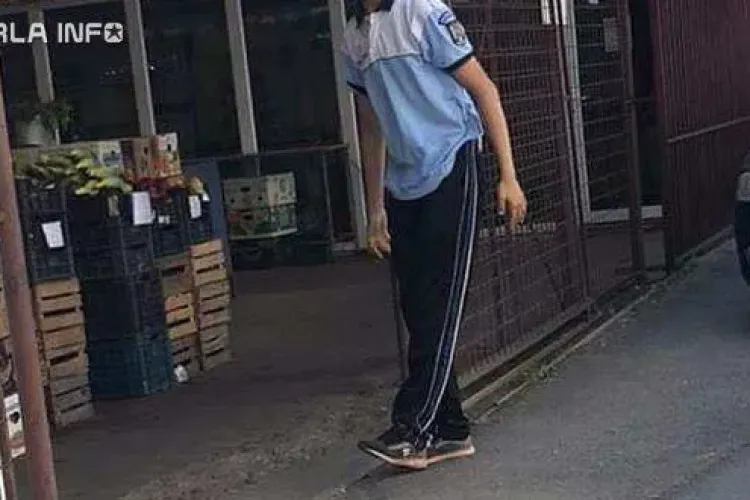 Jud. Cluj: Un tânăr care umbla cu un tricou de poliție, dus la audieri - FOTO   