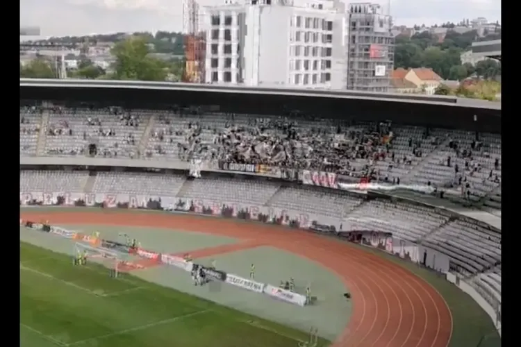 U Cluj a învins cu 3-0 pe Poli Timișoara. Jucătorii par a fi puși pe fapte