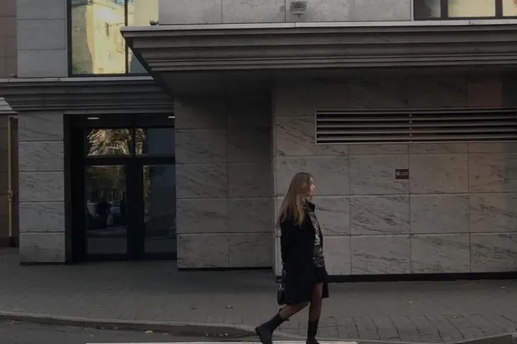 Cum arată fiica secretă a lui Vladimir Putin. Adolescenta de 17 ani duce o viață de lux și face furori pe rețelele sociale