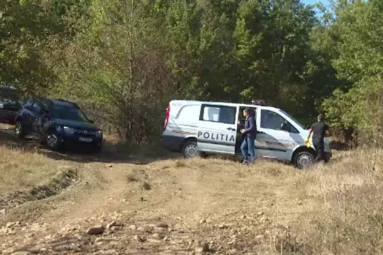 Cum numai în Vaslui întâlnești: un vânător s-a împușcat accidental, noaptea, în pădure