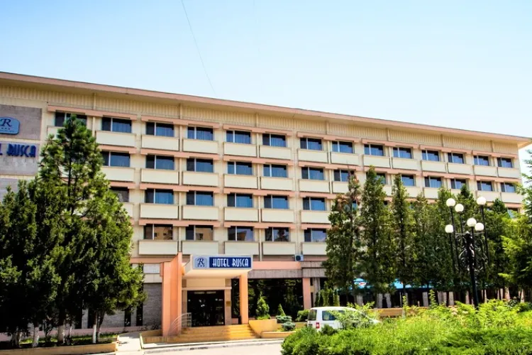 Nicolae Căpușan, milionar din Cluj, a cumpărat Hotelul Rusca din Hunedoara cu peste 1 milion de euro