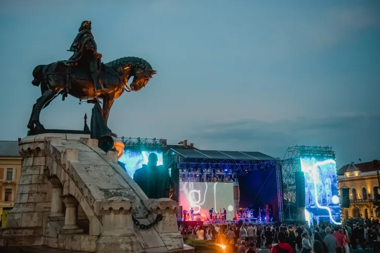 Clujul a exagerat cu festivalurile. Cercetător: ”Culege deja roadele organizării unor evenimente de zeci de mii de oameni în plin val Delta-4. E fruncea...