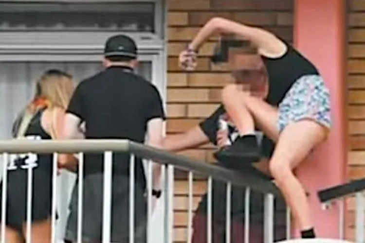 Mesajul unei floreștence isterizate de vecini: Suntem la oraș. Râgâiți mai cu bun simt, că e târziu