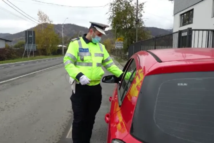 Restricții noi în această toamnă? Cherecheș: „Am văzut doar declarații triumfaliste de relaxare și niciun plan pentru valul 4”